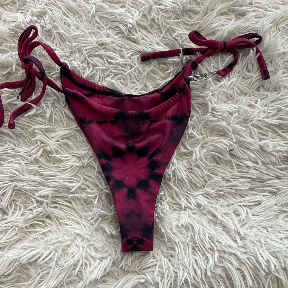 I am Gia bikini bottoms